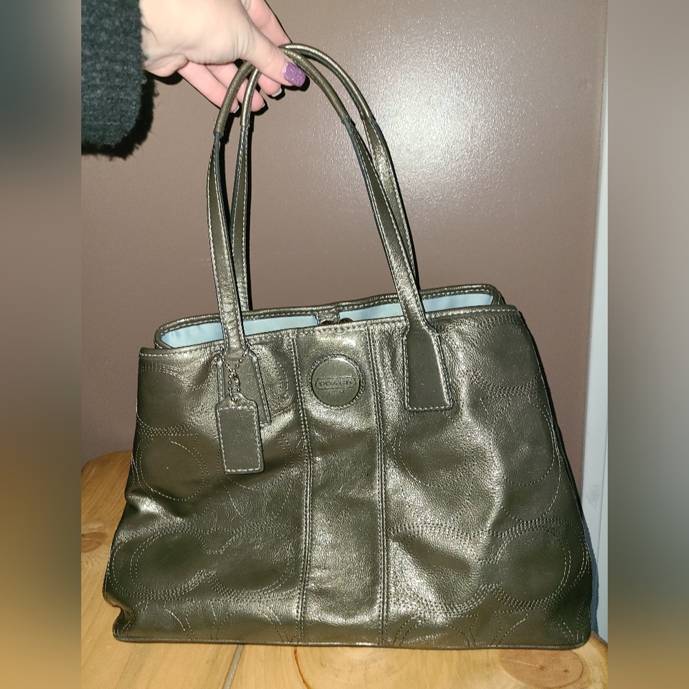 AUTHENTIC Coach Metallic Patent Leather Handbag